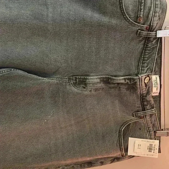 🆕 Abercrombie and Fitch Gray Stone Washed Jeans, Size 16 Long - Picture 8 of 8